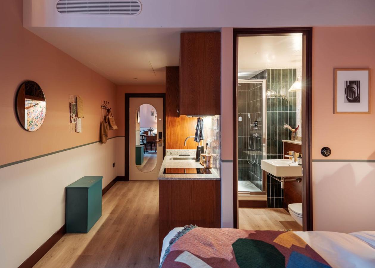 Room2 London Chiswick Hometel Экстерьер фото