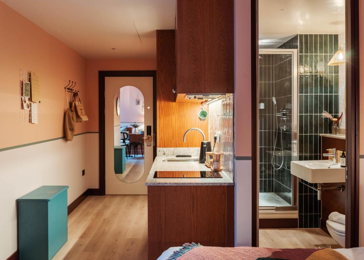 Room2 London Chiswick Hometel Экстерьер фото