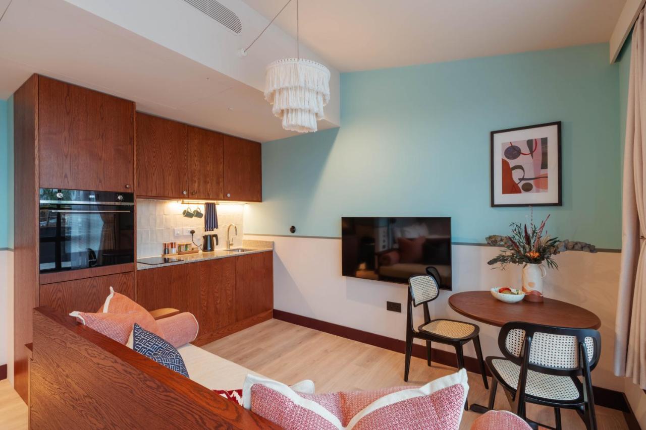 Room2 London Chiswick Hometel Экстерьер фото